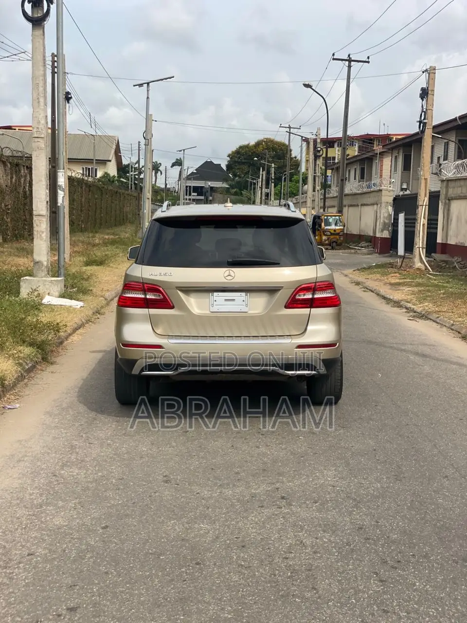 Mercedes-Benz M Class ML 350 4Matic 2013 Gold