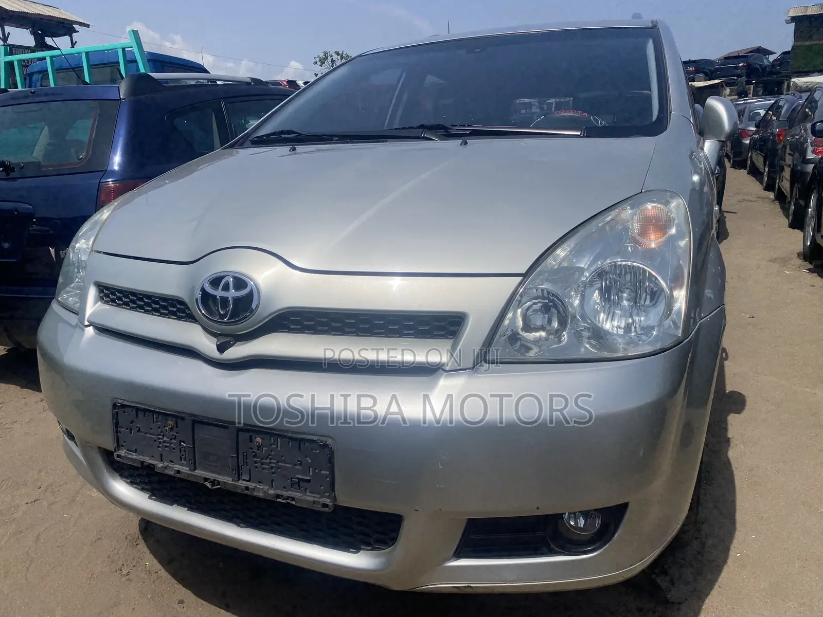 Toyota Verso 2009 Silver