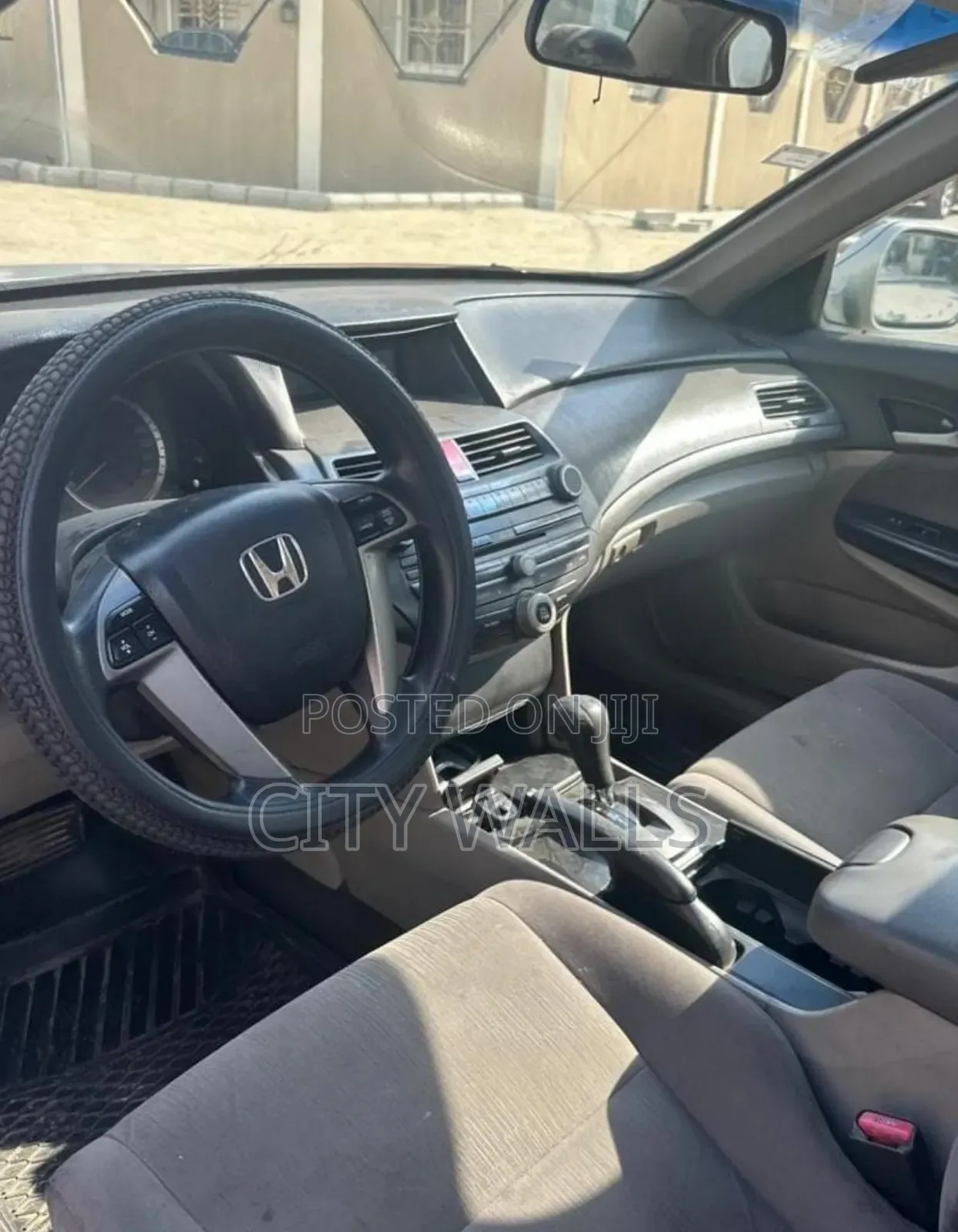 Honda Accord 2011 Silver
