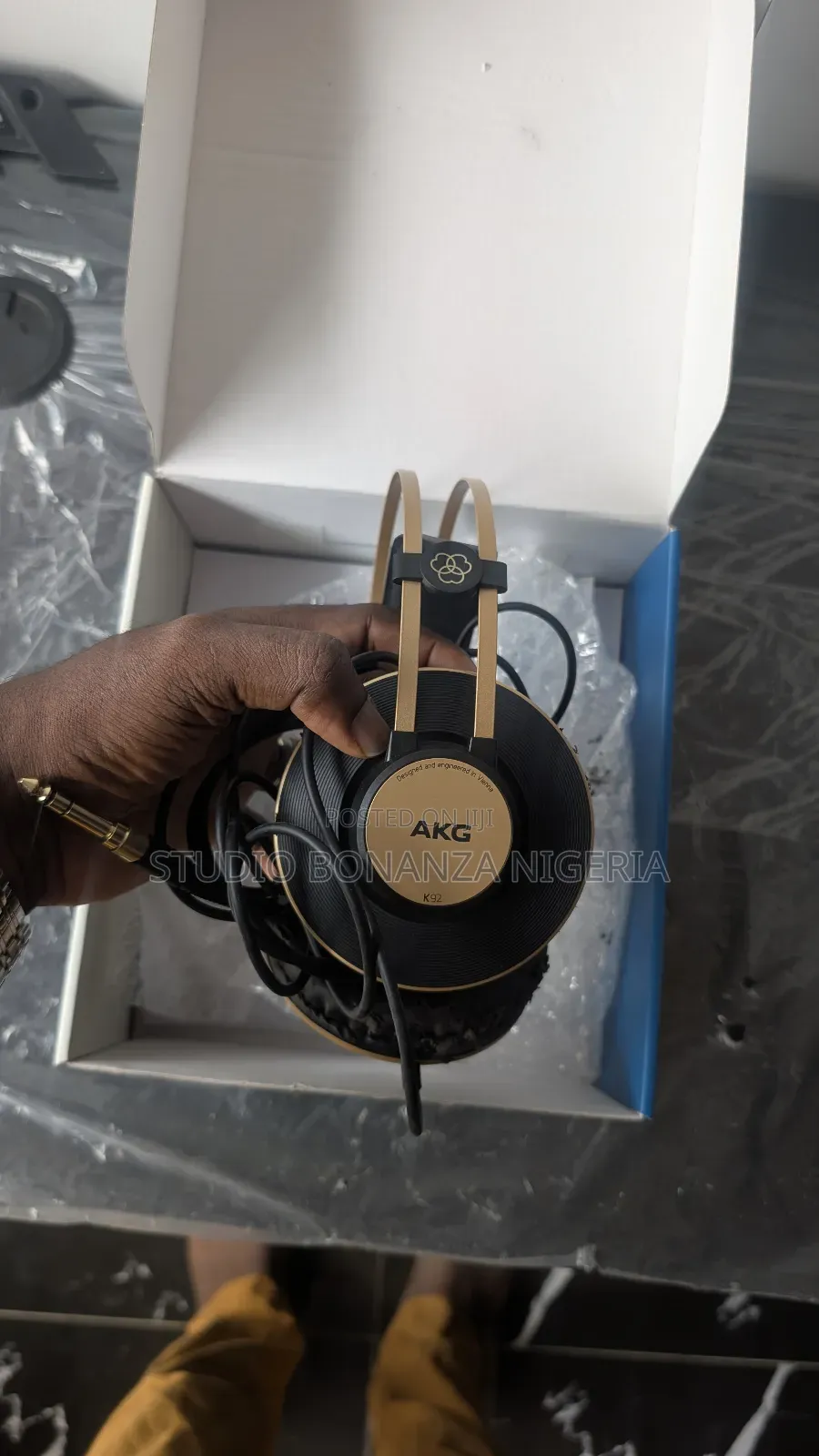 Akg Studio Mixing Headphones