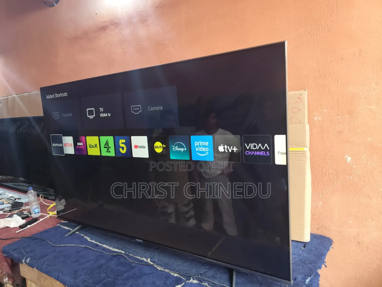 Qled Hisense 75inches Smart Framless Real Picture Quality