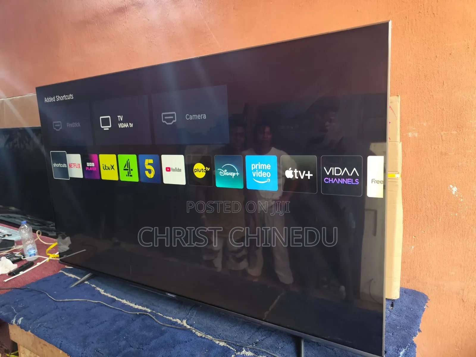 Qled Hisense 75inches Smart Framless Real Picture Quality