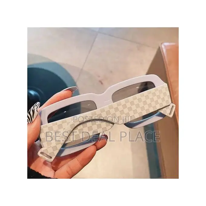 New Thick Edge Square Exquisite Design Retro Sunglasses Men Women