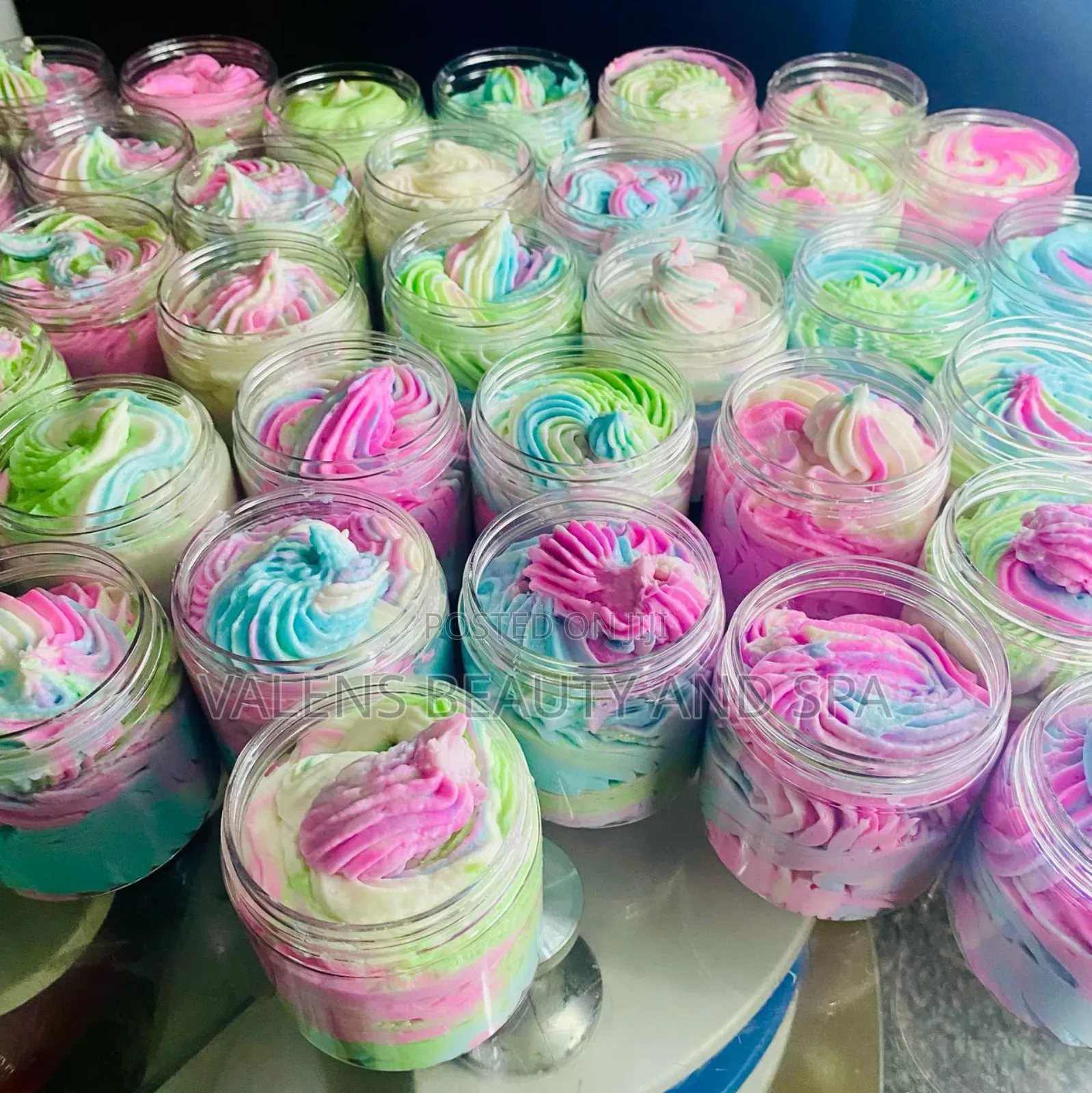 Fluffy Lightening Body Soap
