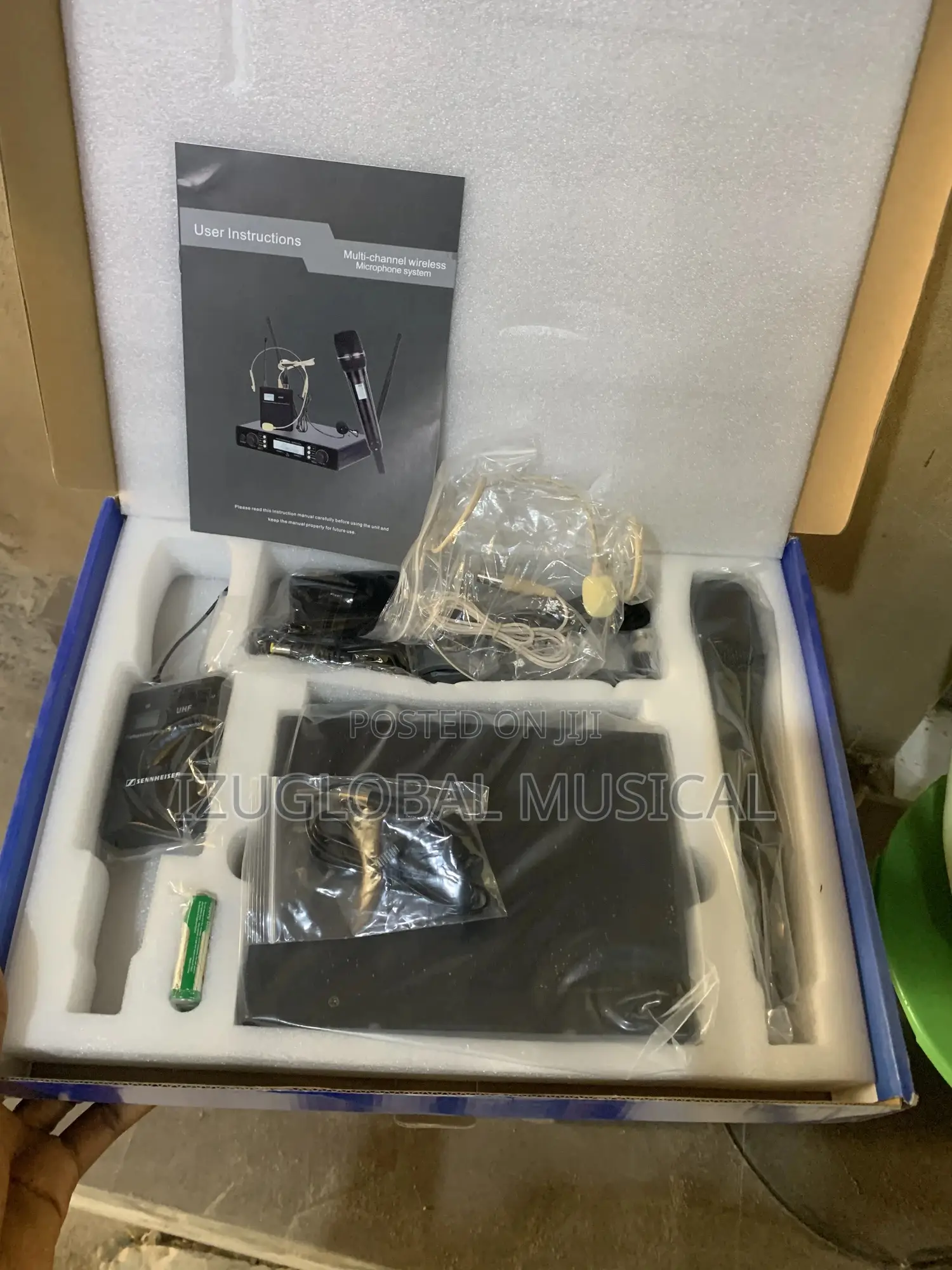 Sennheiser Skm900/Nick Headset and Handheld Wireless Microphone