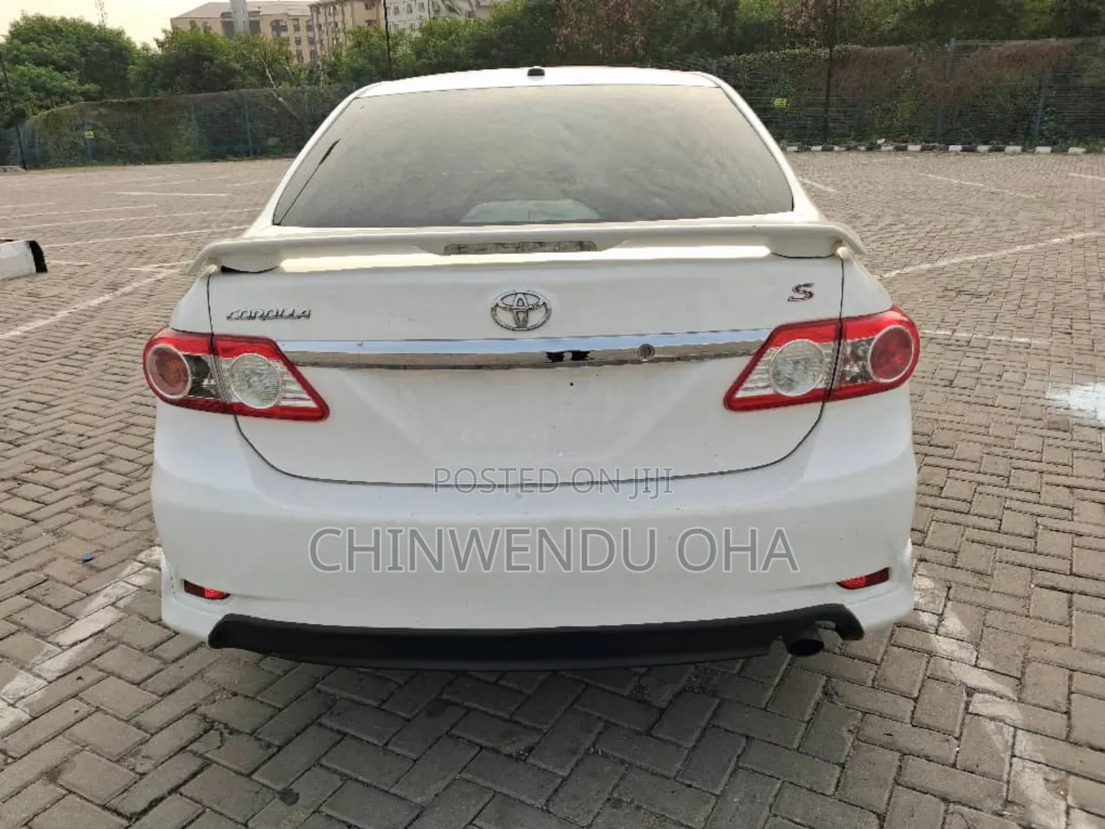 Toyota Corolla 2011 White