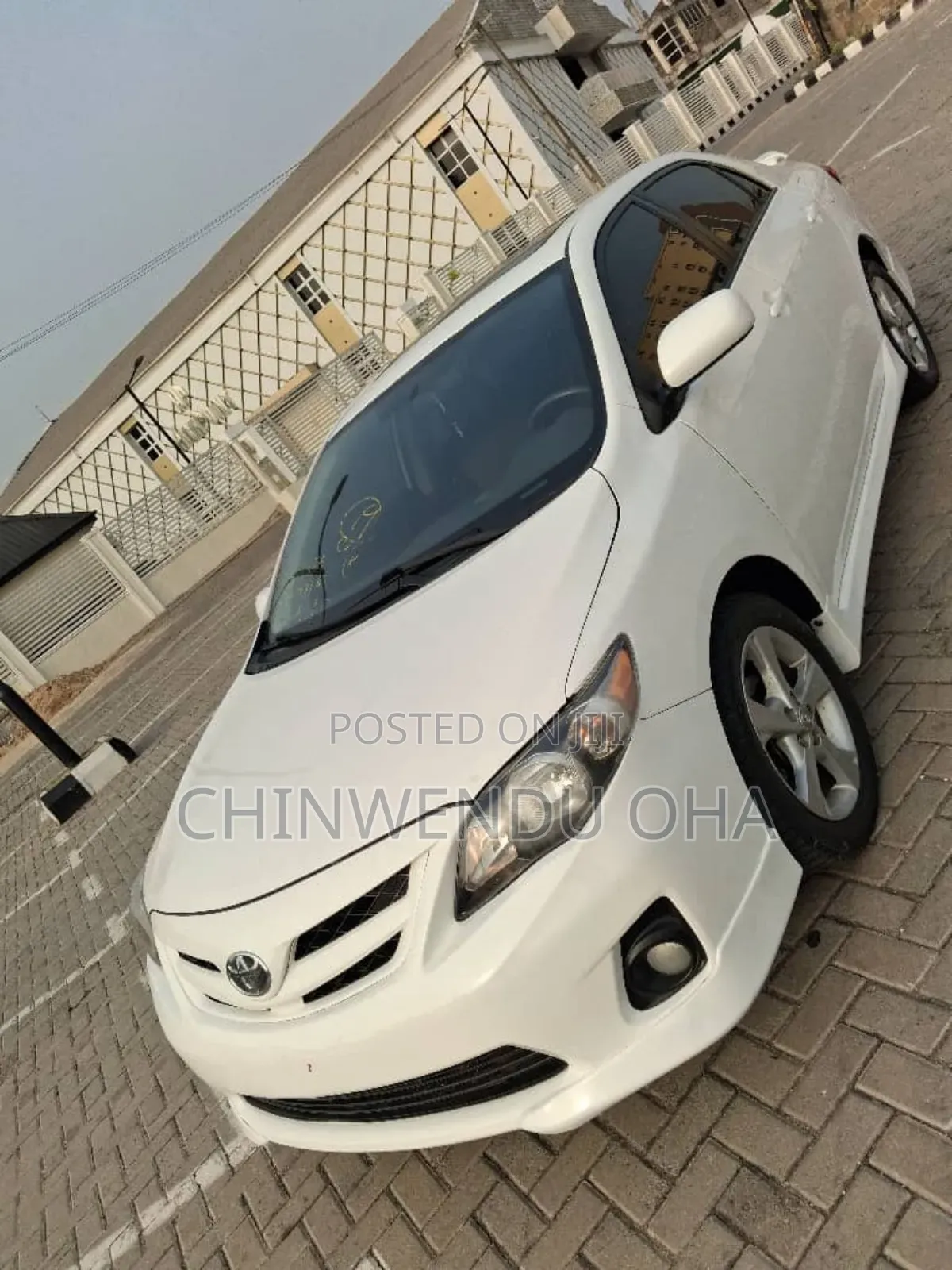 Toyota Corolla 2011 White