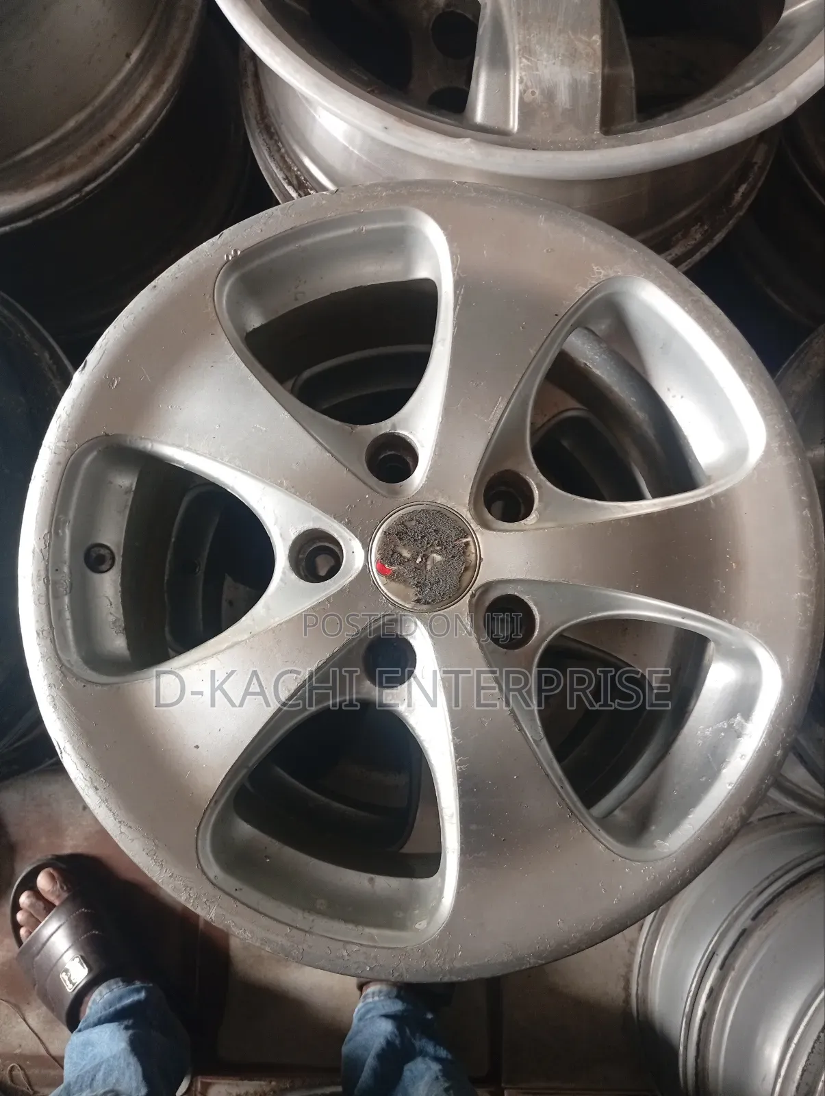 Sets of Alloyed Wheels