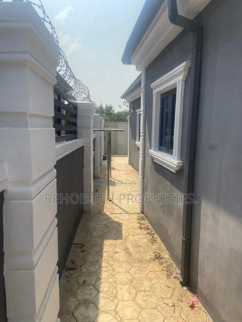 1bdrm Bungalow in Idi Ahun Elebu, Akala Express for rent