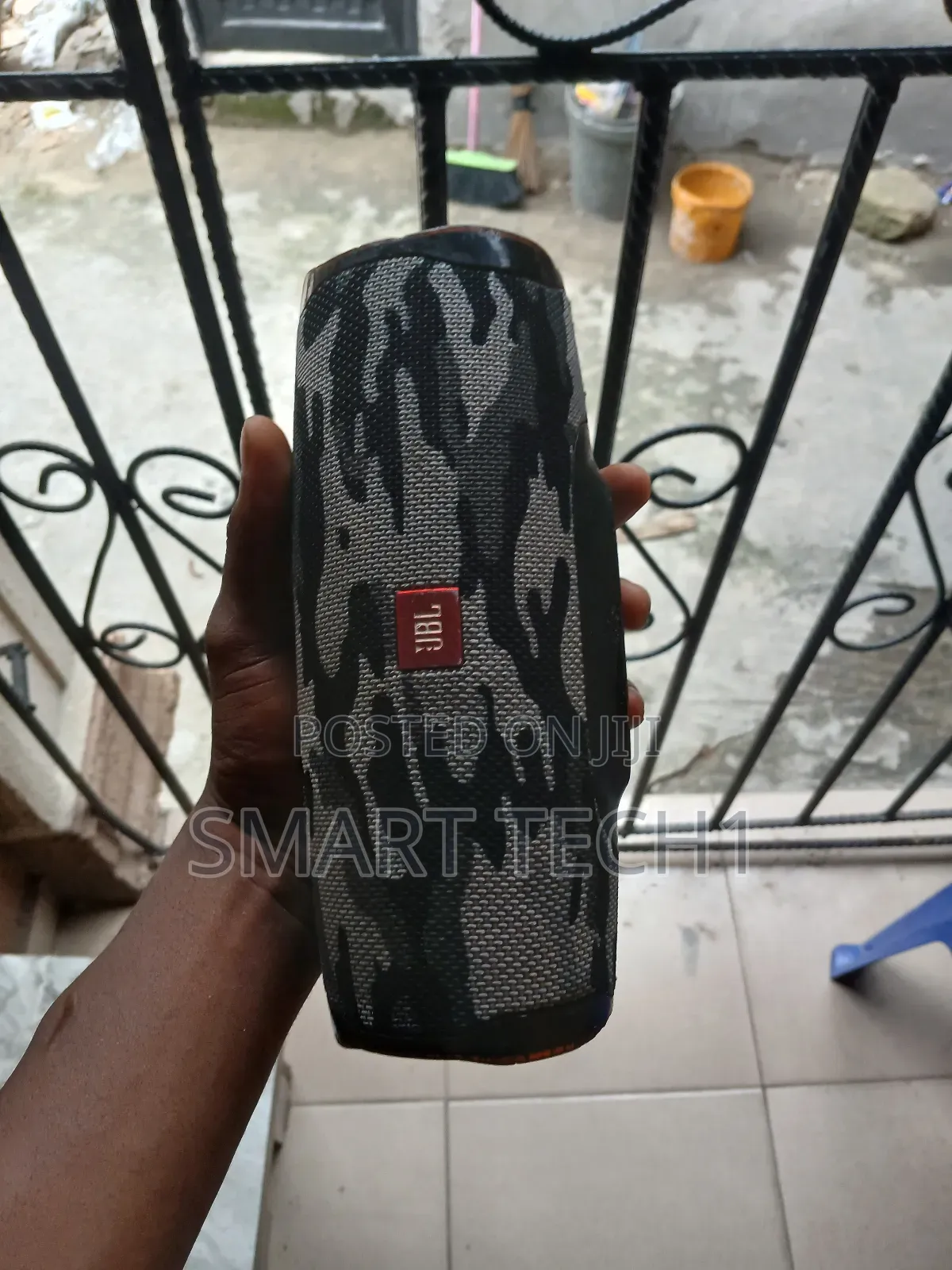 JBL Charge 4