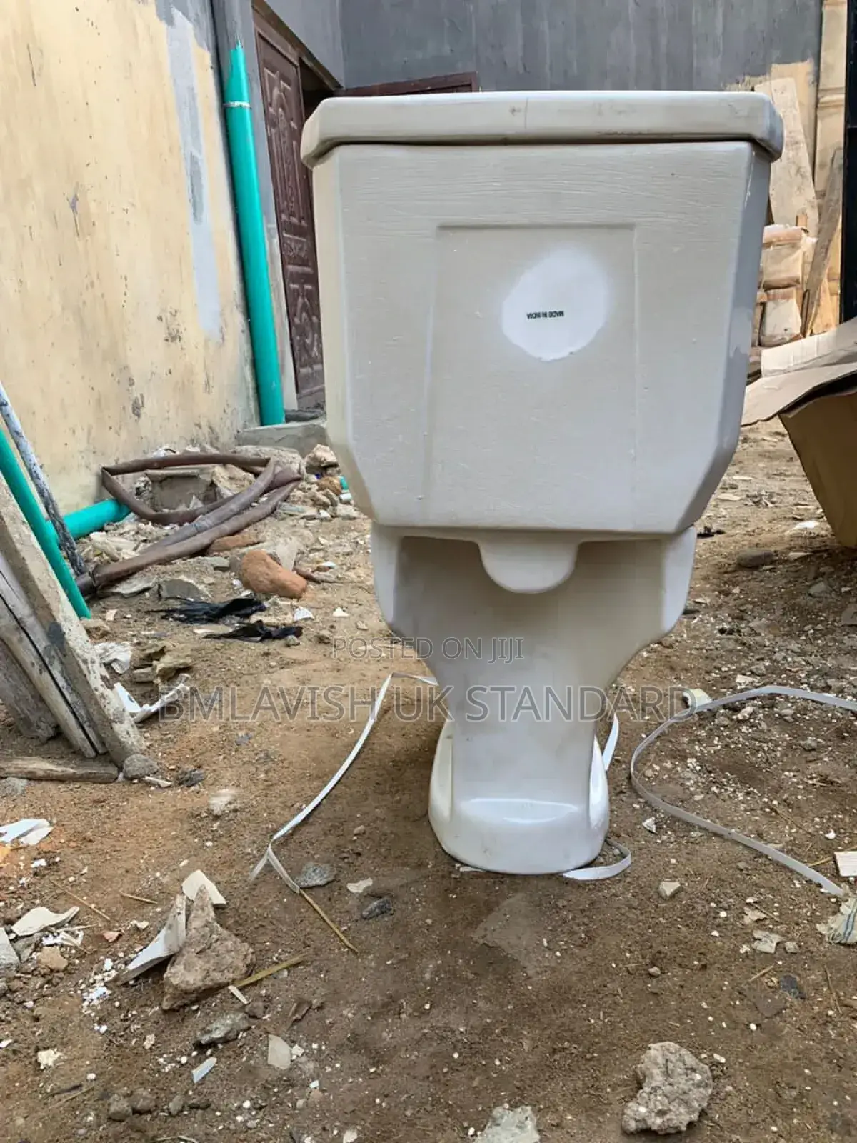 S-Trap Toilet Seat Set