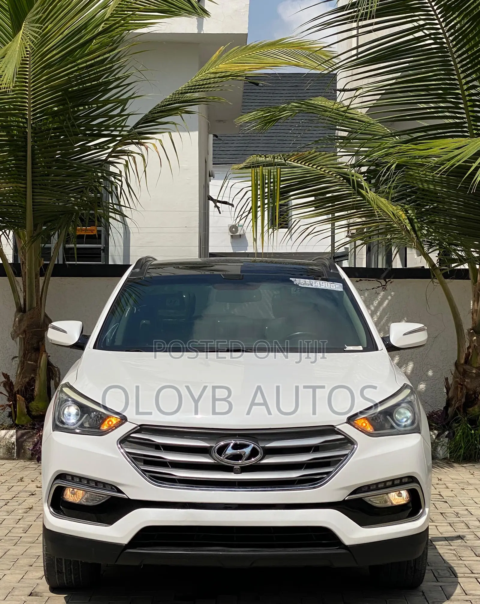 Hyundai Santa Fe SE AWD 2017 White