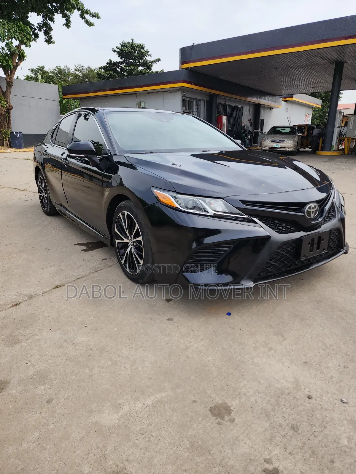 Toyota Camry SE (2.5L 4cyl 8A) 2019 Black