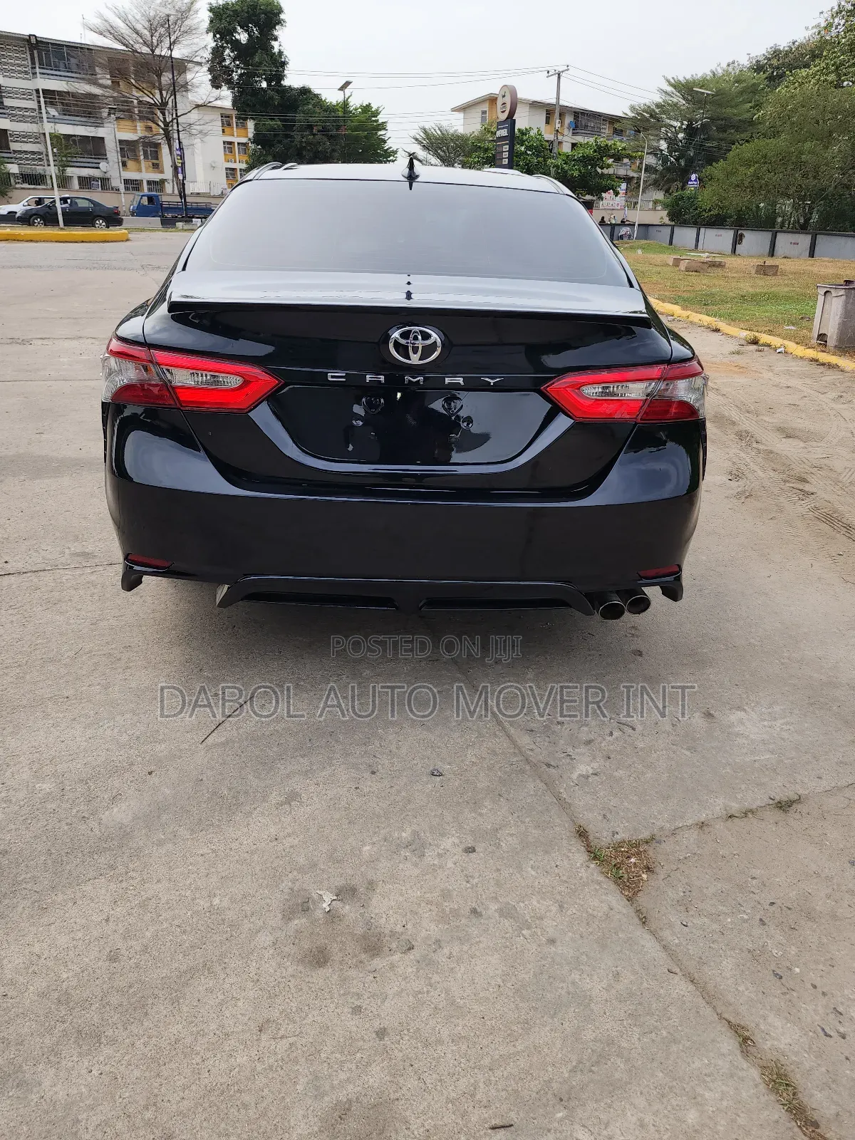 Toyota Camry SE (2.5L 4cyl 8A) 2019 Black