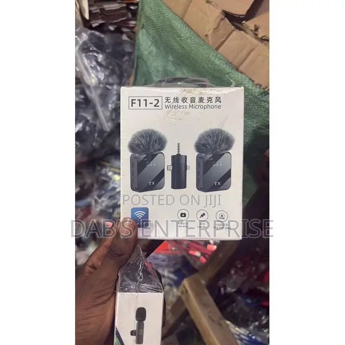 F11-2 Wireless Microphone