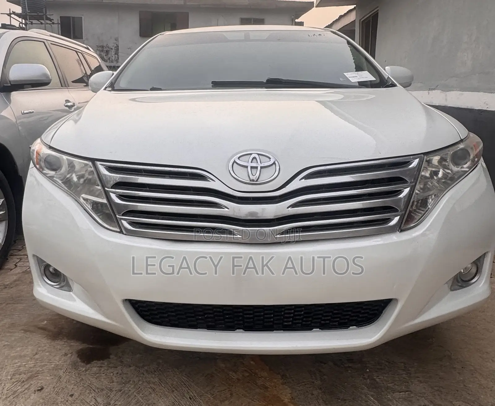 Toyota Venza Limited 2009 White