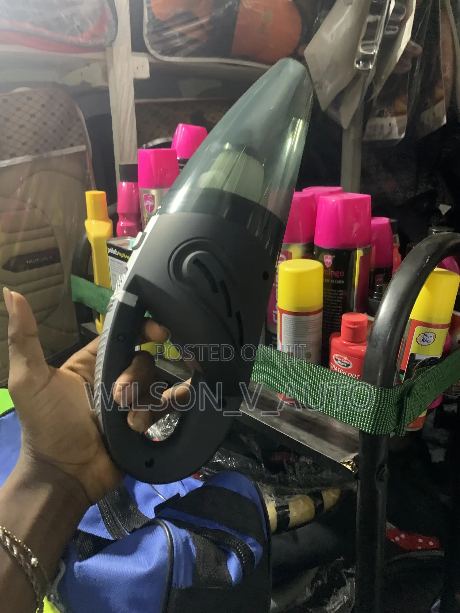 Wireless Vehicle Vacuum Cleaner