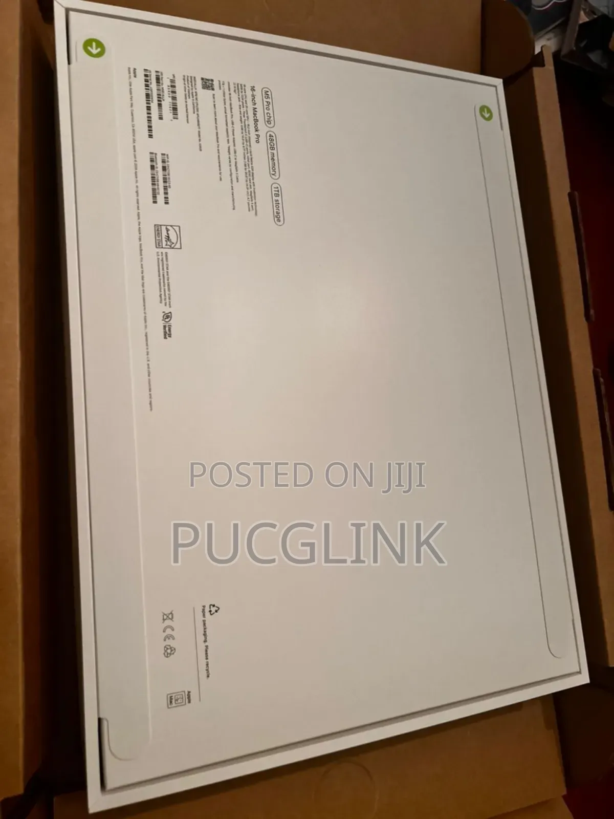 New Laptop Apple MacBook Pro 48GB Apple M5 SSD 1T