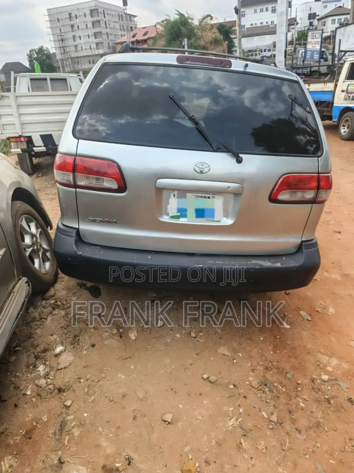 Toyota Sienna 2002 Silver
