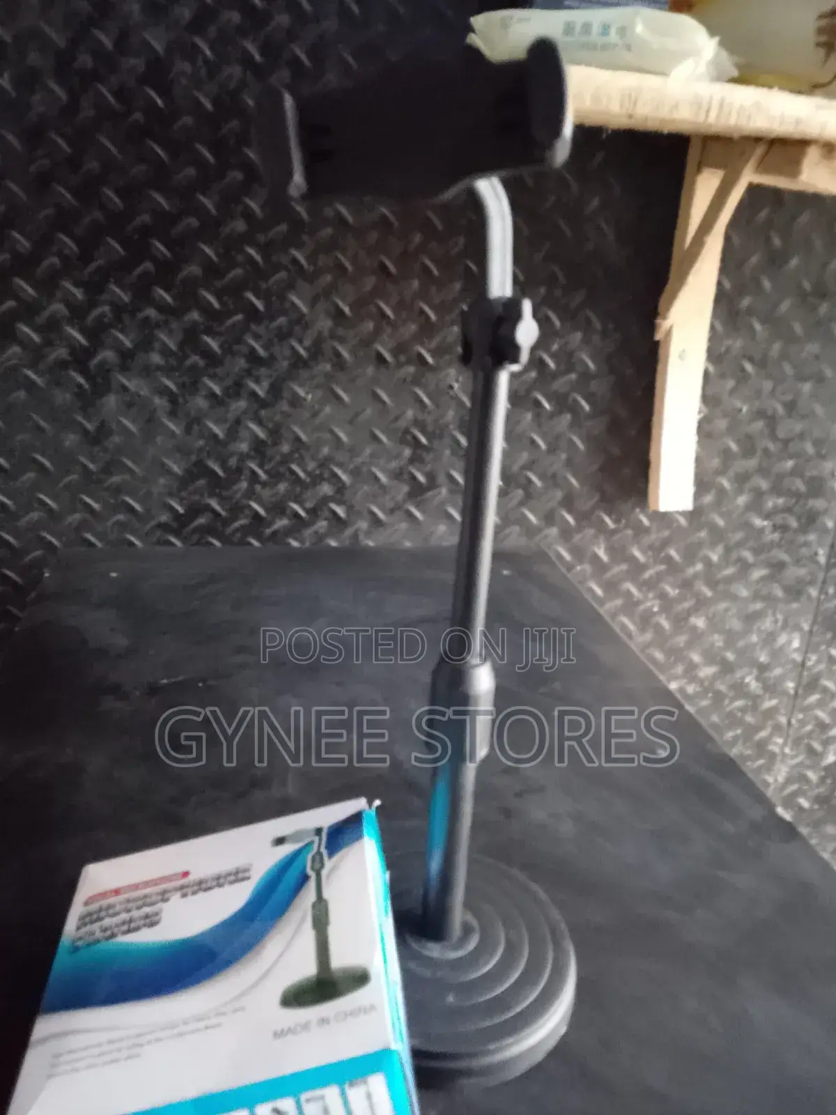 Telescopic Phone Stand