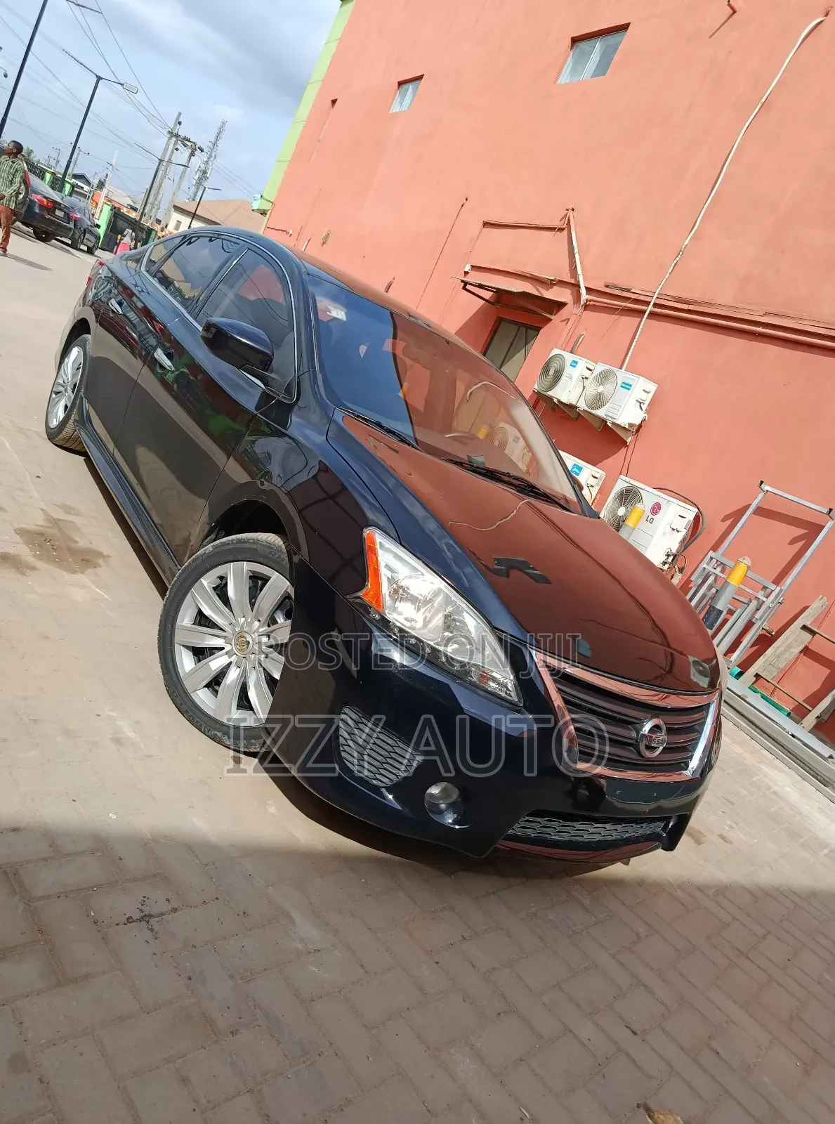 Nissan Sentra SR 4dr Sedan (1.8L 4cyl CVT) 2014 Black