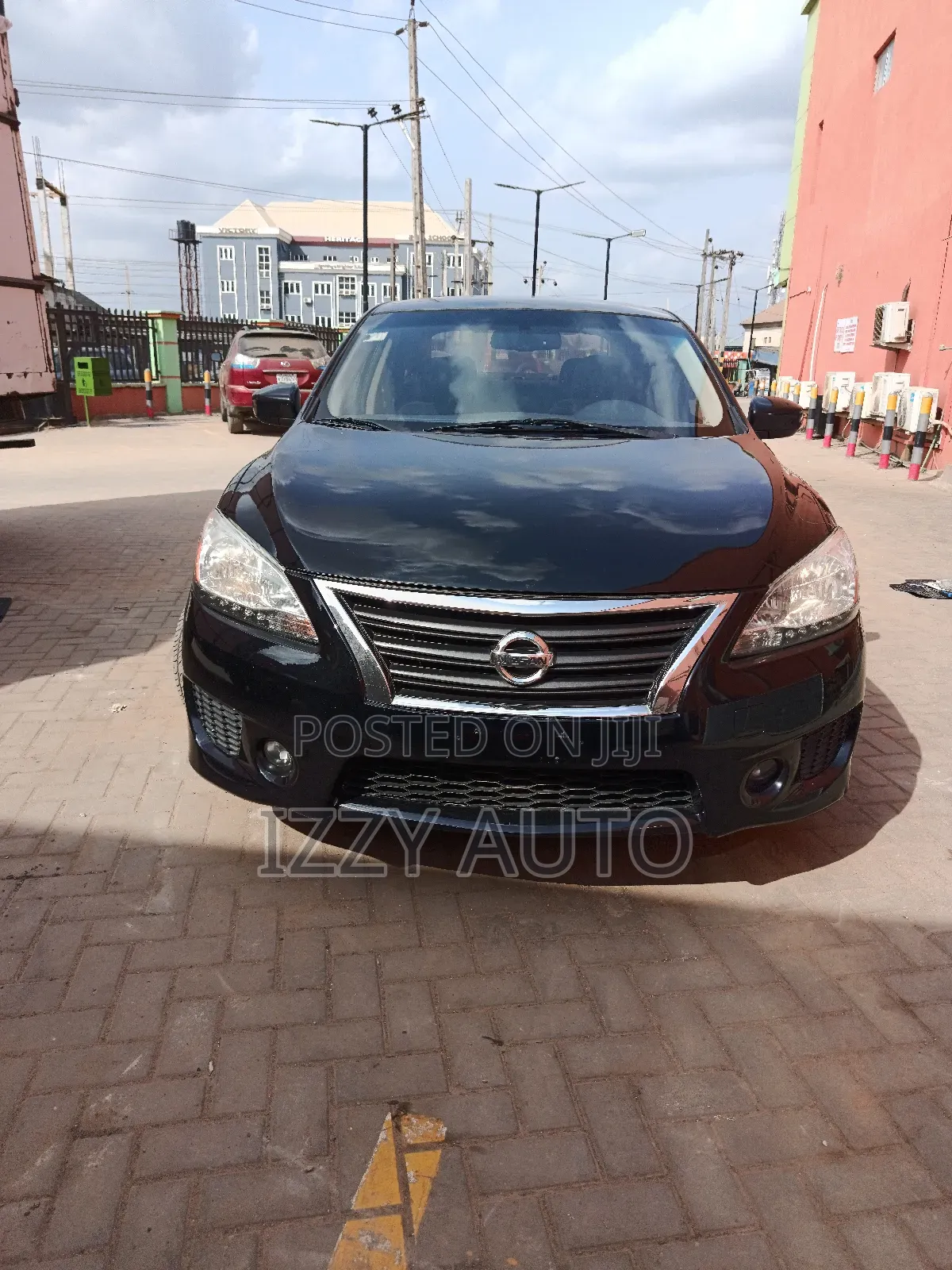 Nissan Sentra SR 4dr Sedan (1.8L 4cyl CVT) 2014 Black