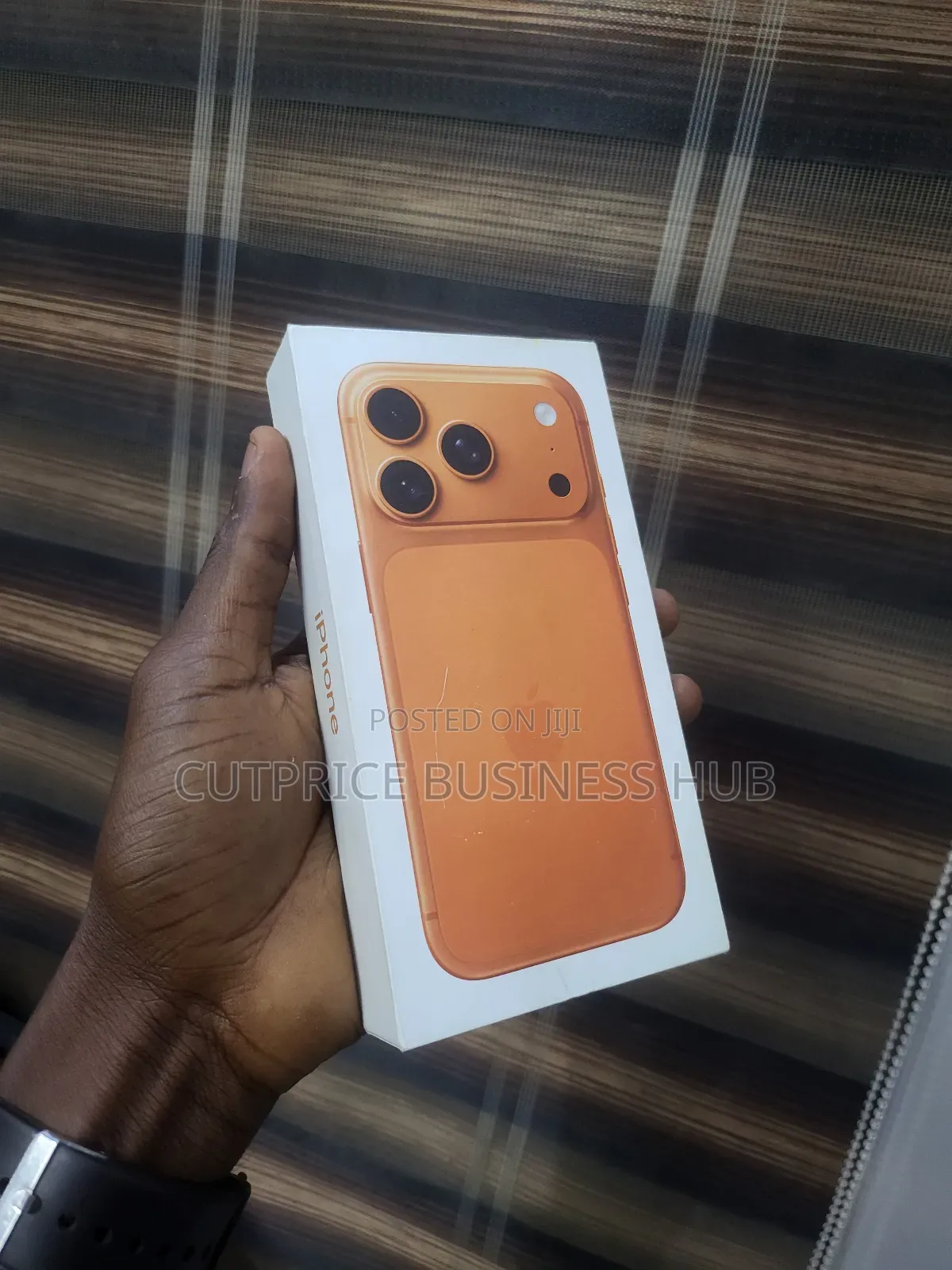 New Apple iPhone 17 Pro 256 GB Orange