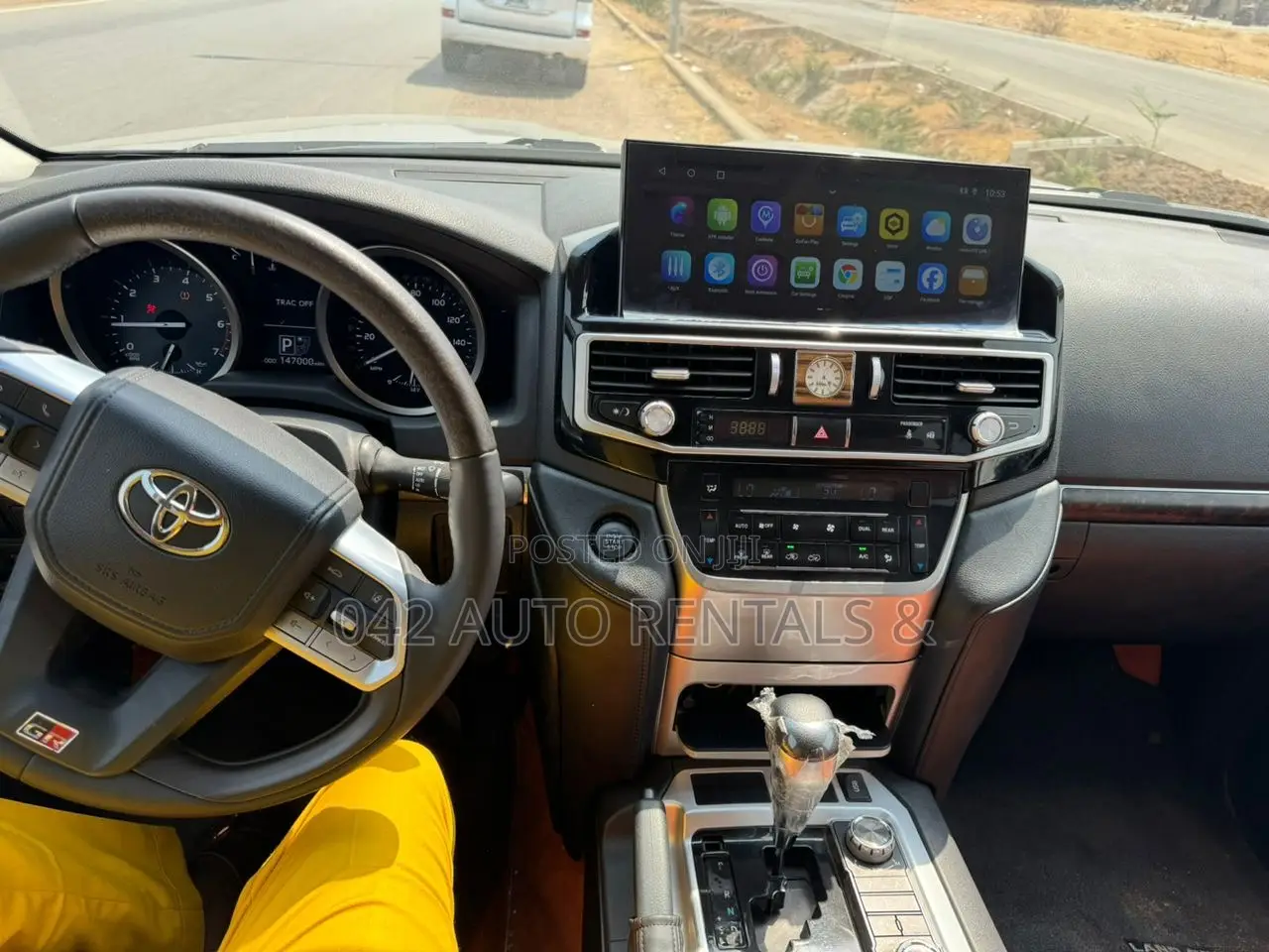Toyota Land-Cruiser for Hire