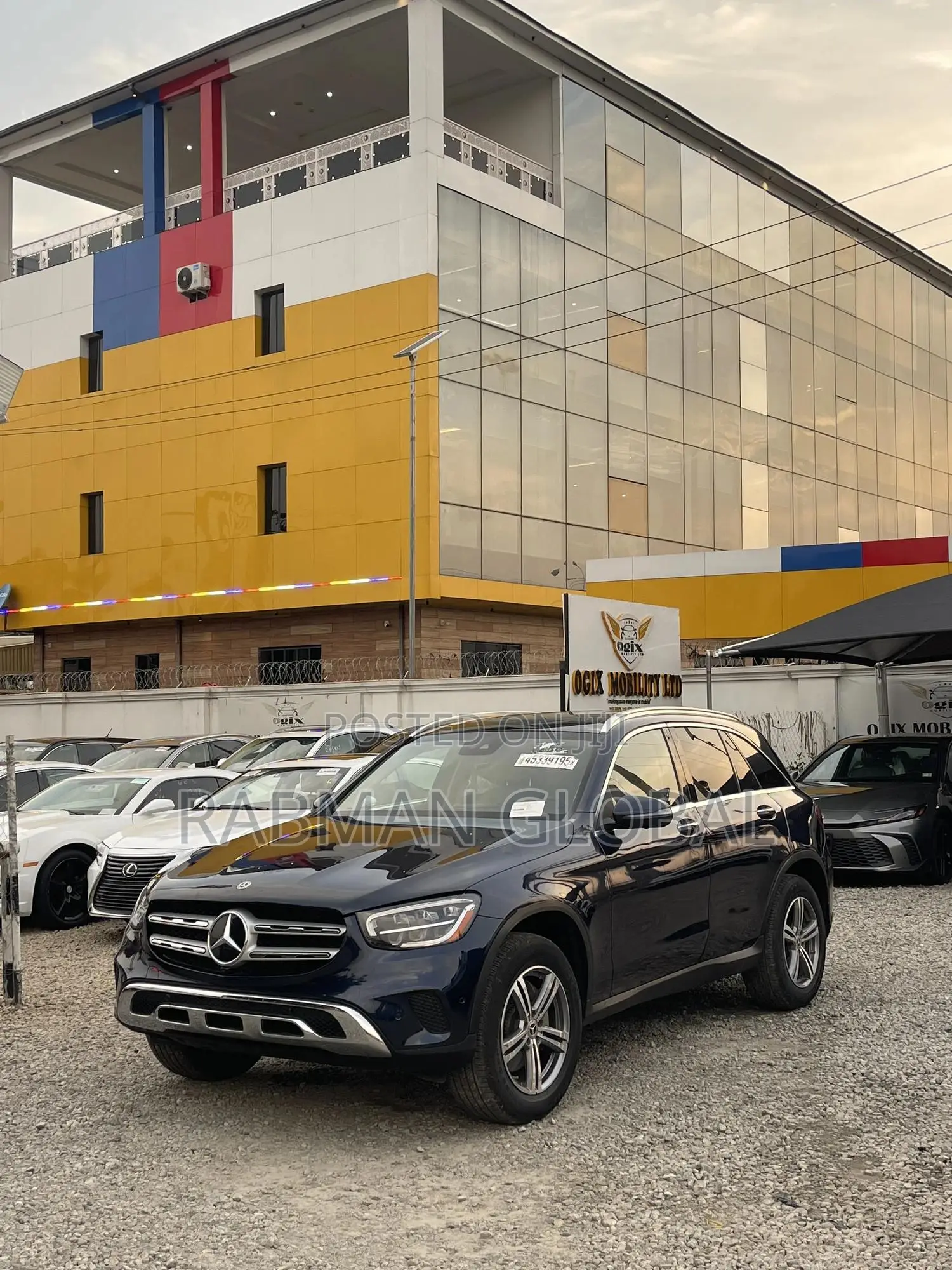 Mercedes-Benz GLC-Class 2022 Blue