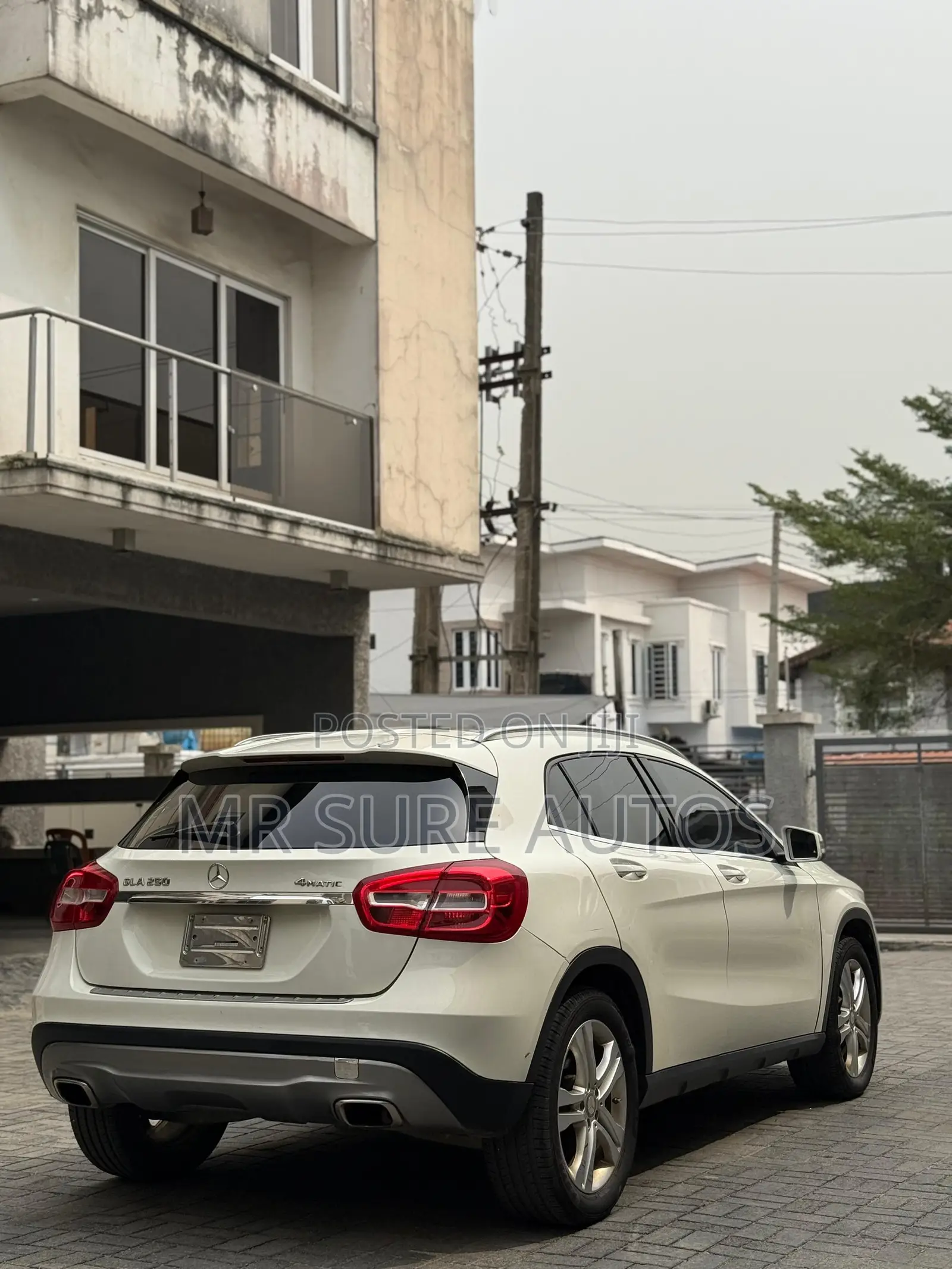 Mercedes-Benz GLA 250 2016 White