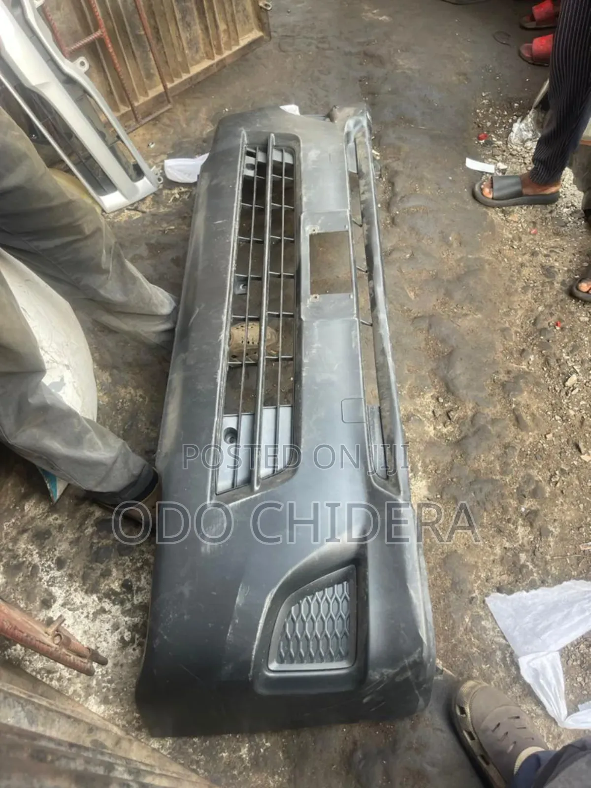 Complete Front Bumper Hiace 2012