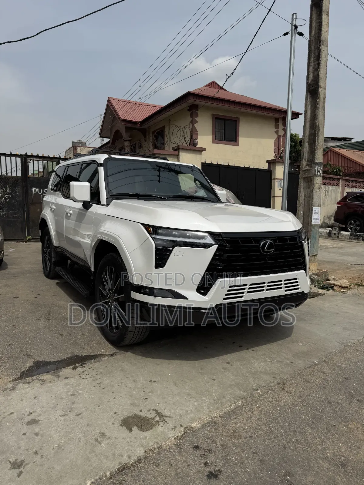 Lexus GX 550 Premium+ 4WD 2025 White