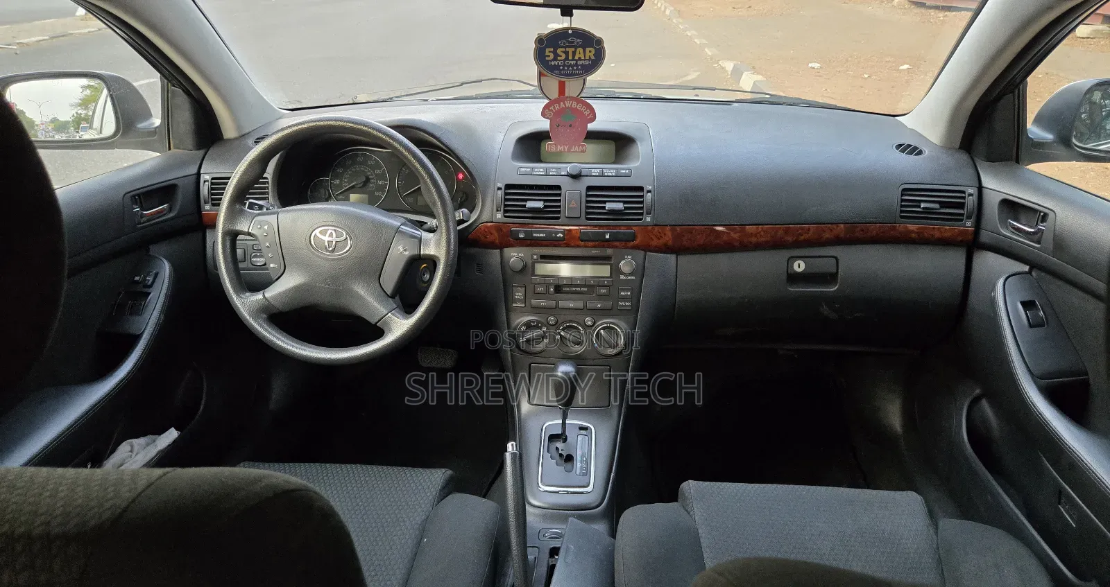 Toyota Avensis 2008 Beige