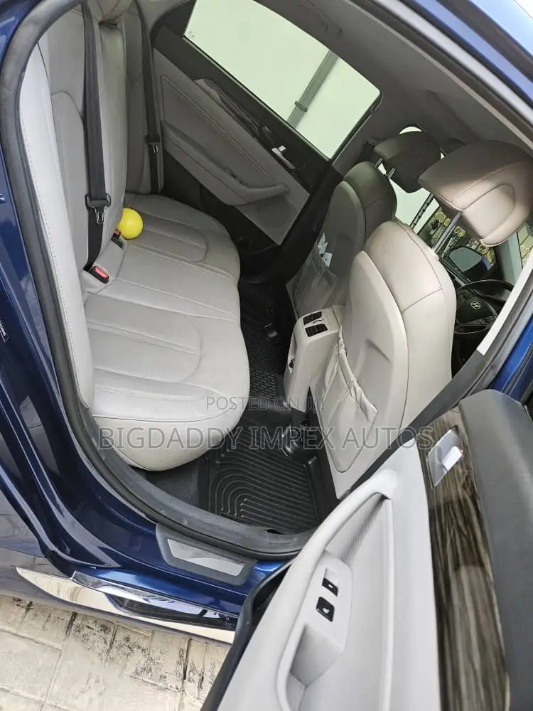 Hyundai Sonata Limited Sedan FWD (2.4L 4cyl 6A) 2016 Blue