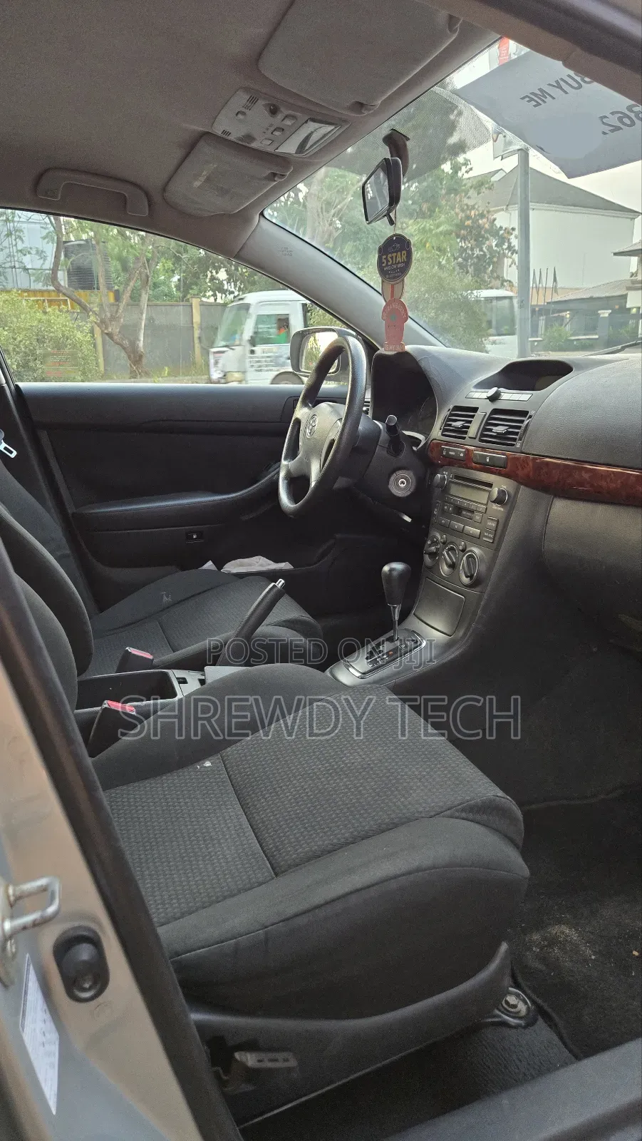 Toyota Avensis 2008 Beige