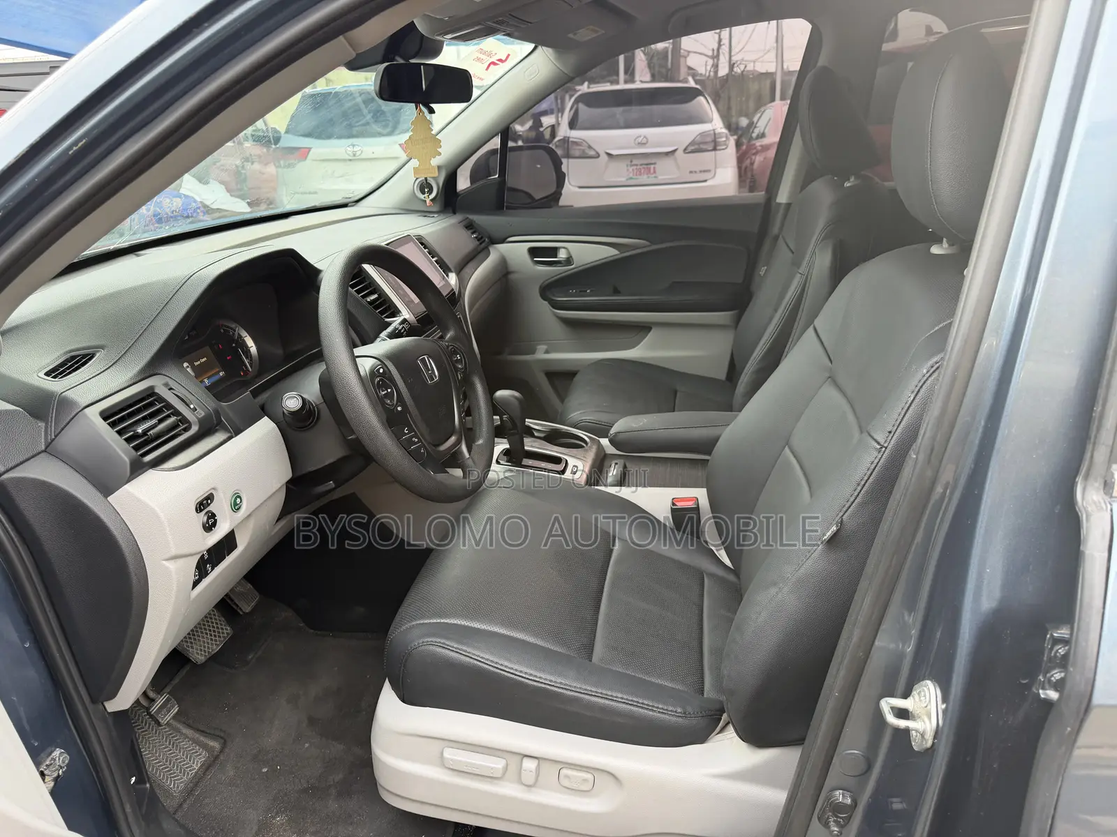 Honda Pilot EX 4dr SUV 4WD (3.5L 6cyl 5A) 2017 Gray