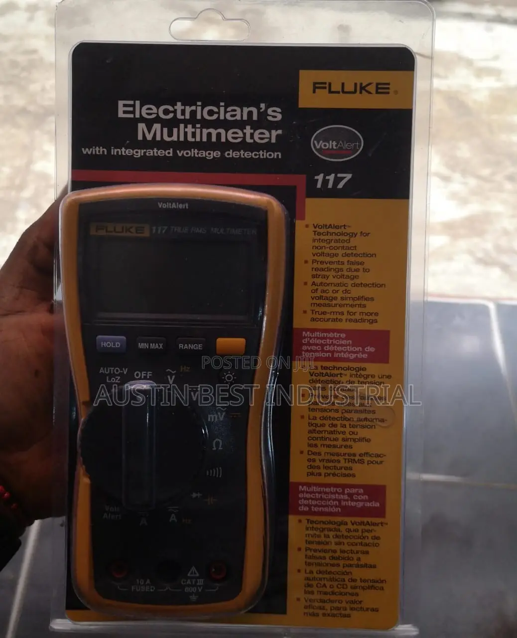 Fluke 117 Digital Multimeter