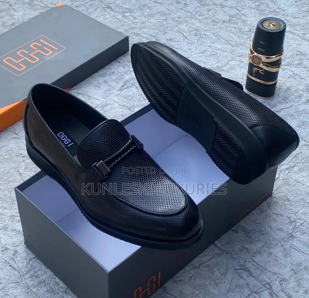 Original Oggi Black Loafers Shoes for Men