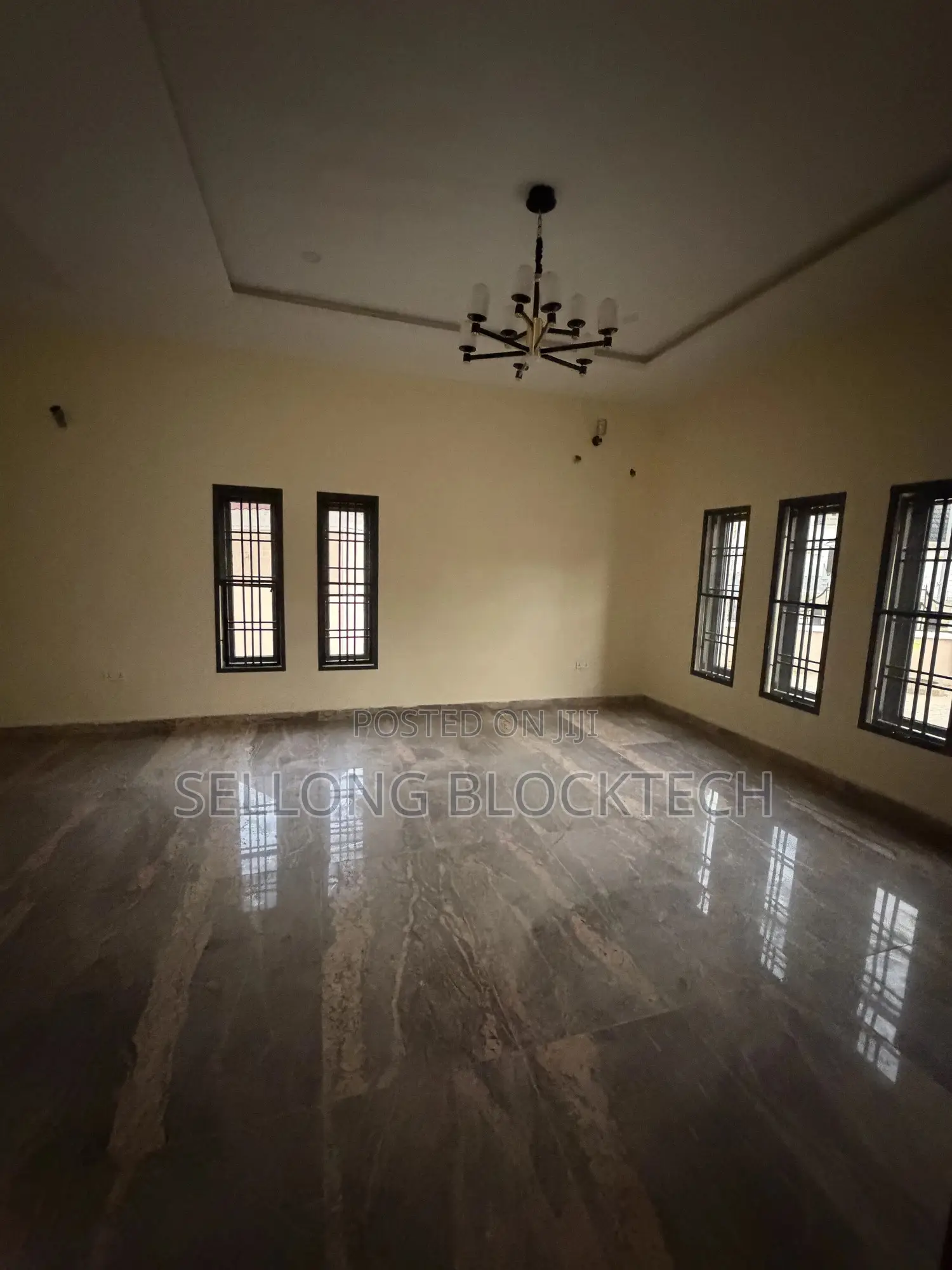 4bdrm Townhouse / Terrace in Guzape District for rent
