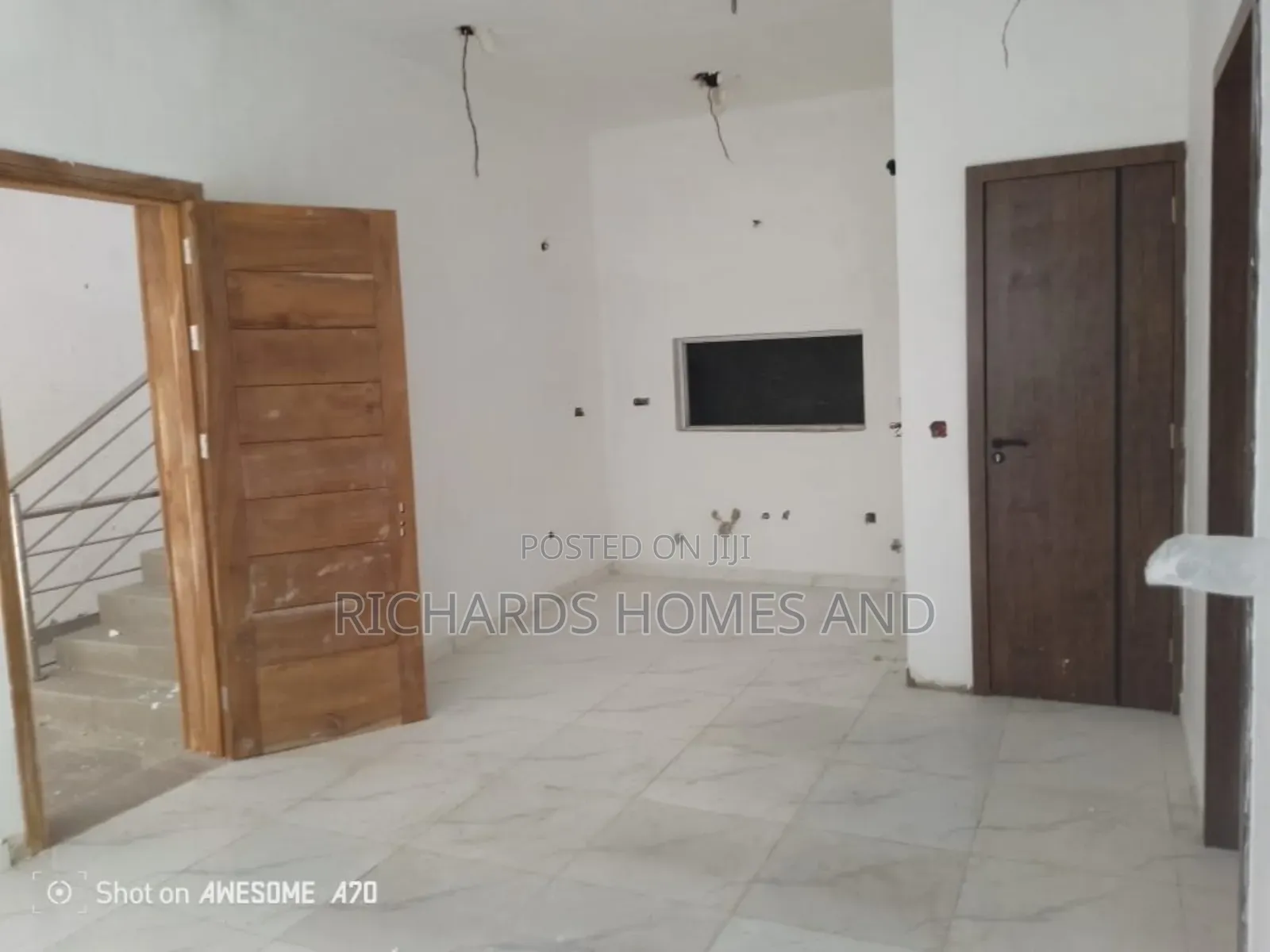 2bdrm Apartment in Ikate for sale