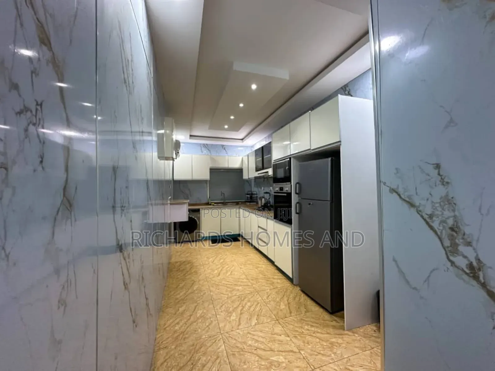 Furnished 2bdrm Apartment in Banana Island for rent