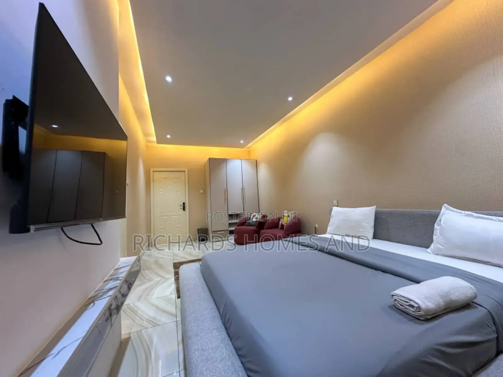 Furnished 2bdrm Apartment in Banana Island for rent