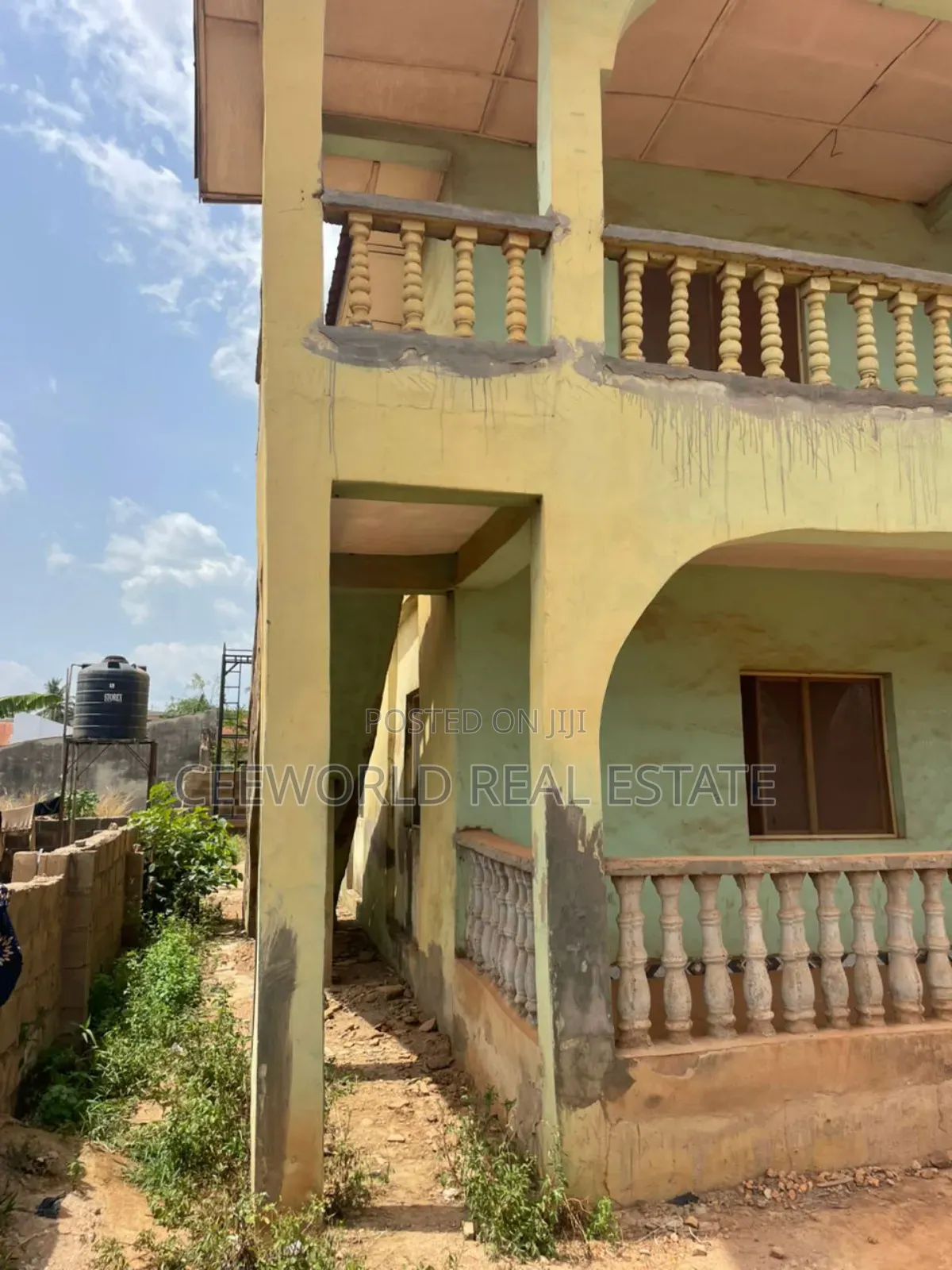 22 Rooms Apartment to Lease at Unity Estate Ologuneru