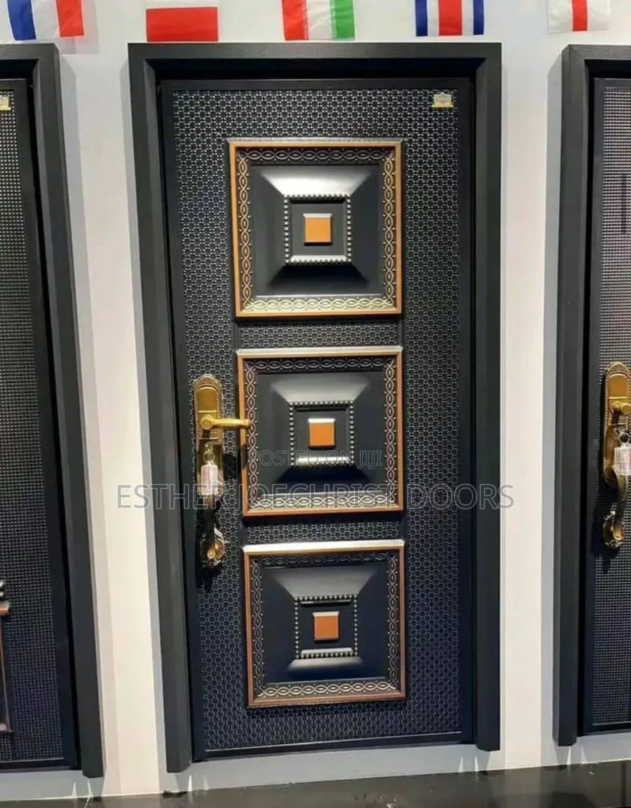 Cooper Cast Door