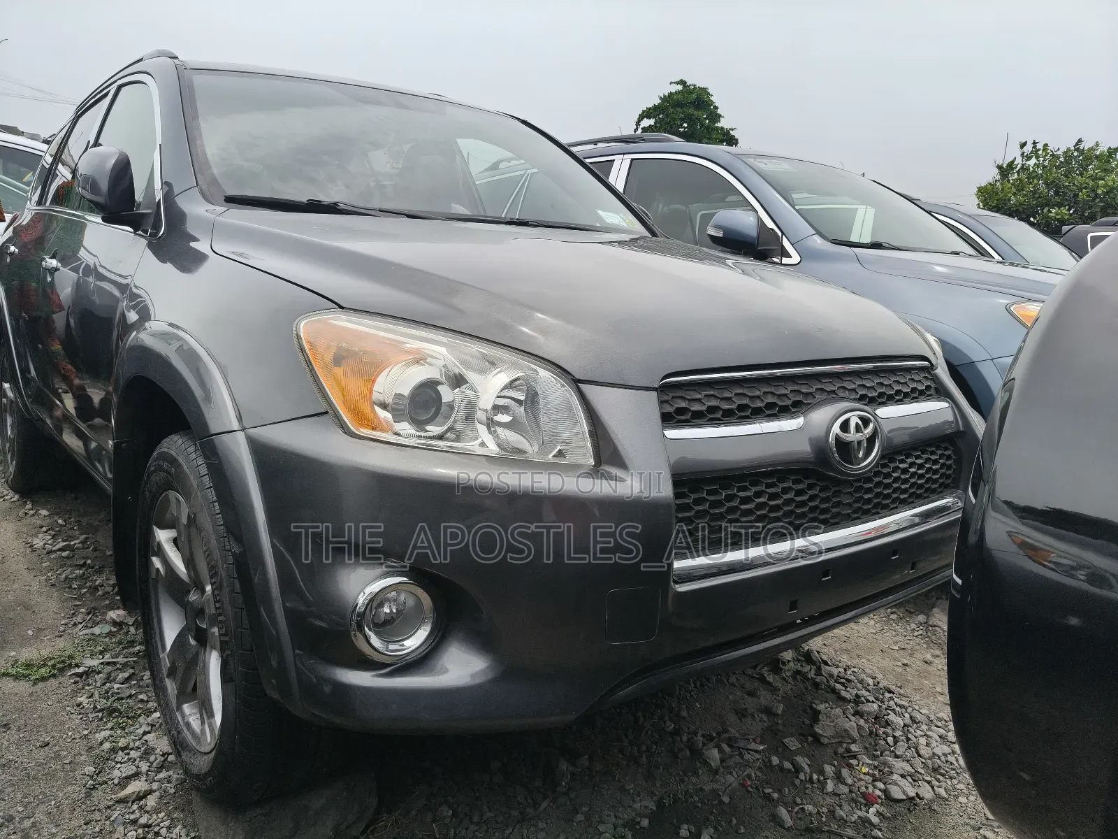 Toyota RAV4 3.5 4x4 2011 Gray