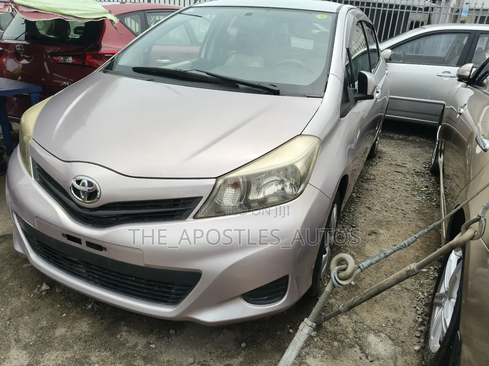 Toyota Yaris LE Hatchback 5dr 2013 Gray