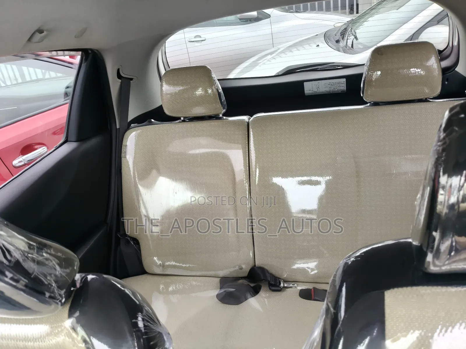 Toyota Yaris LE Hatchback 5dr 2013 Gray