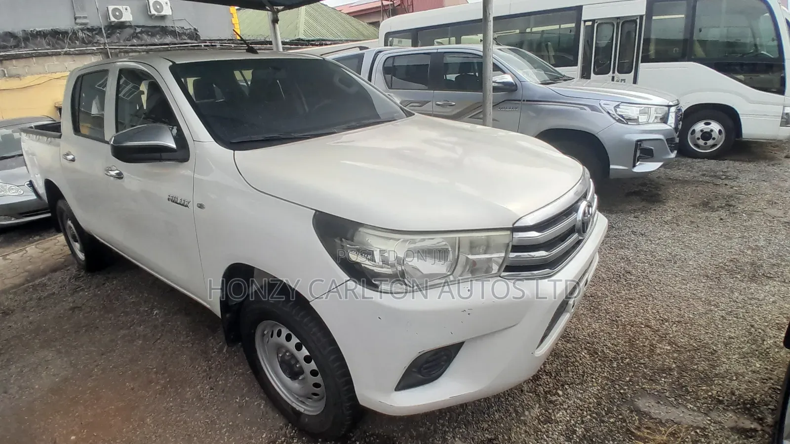 Toyota Hilux Revo Double Cab Deisel 2.8 AWD 2018 White