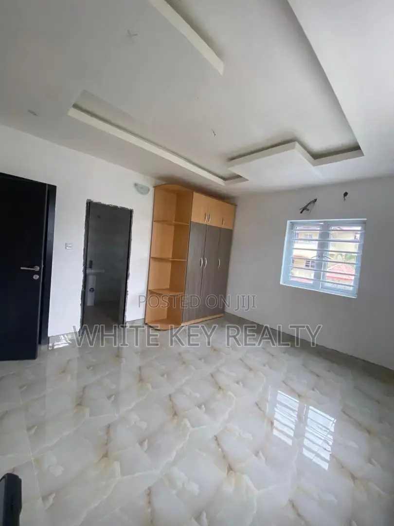 3bdrm Apartment in Sangotedo for rent