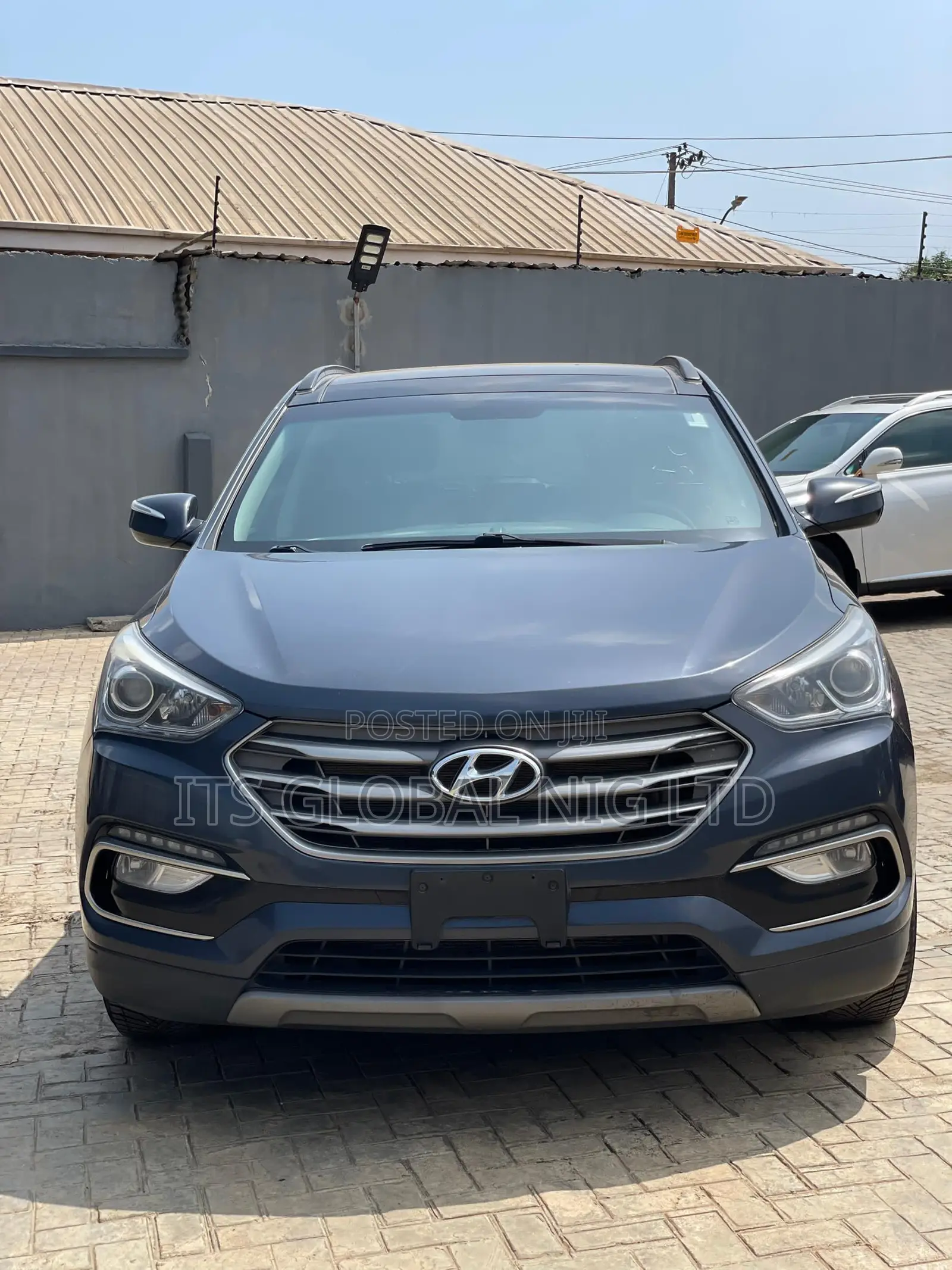 Hyundai Santa Fe SE AWD 2017 Blue